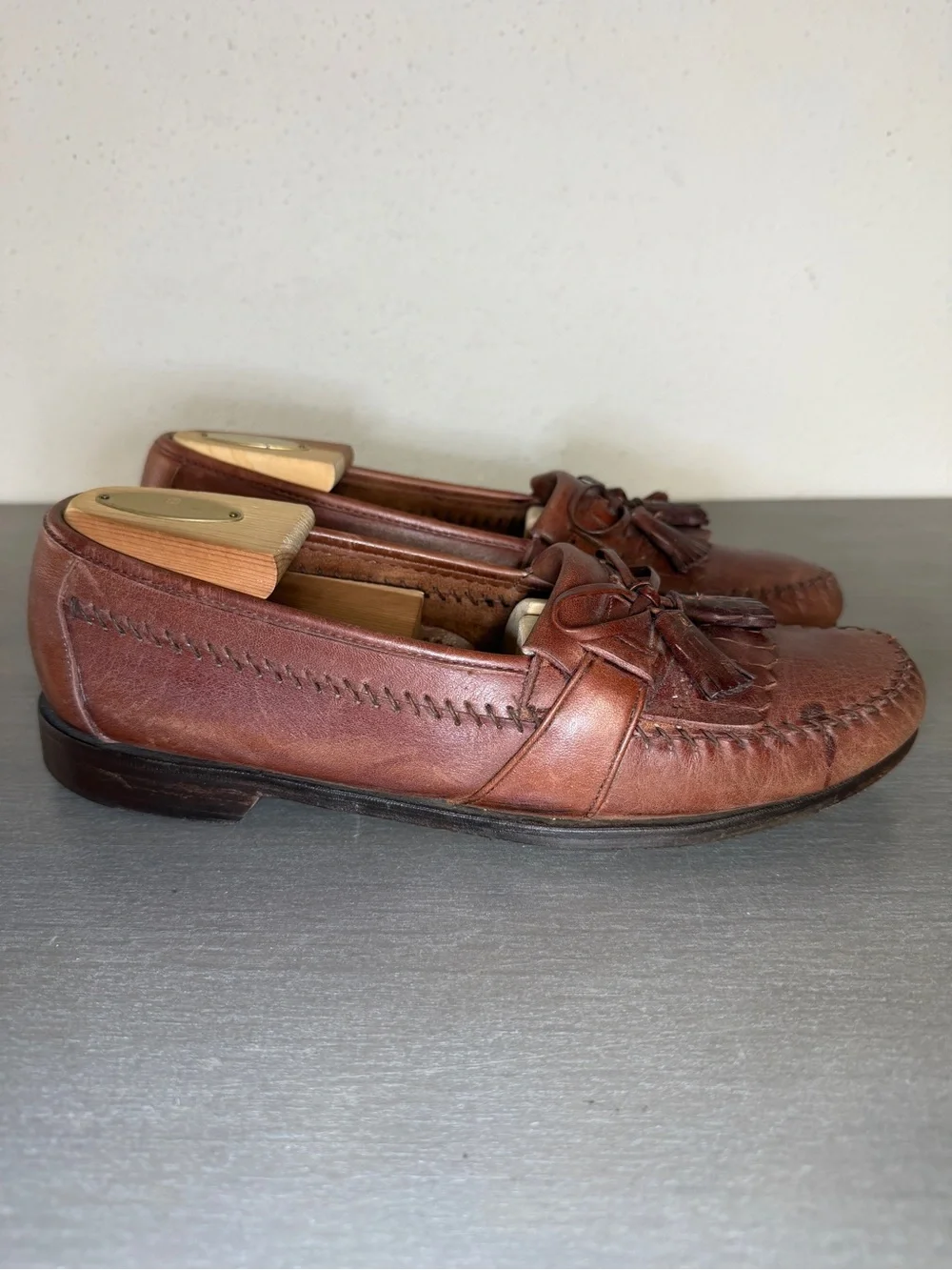 Vintage Johnston & Murphy Mens 8.5 Loafer Tasseled Slip On Leather Made USA